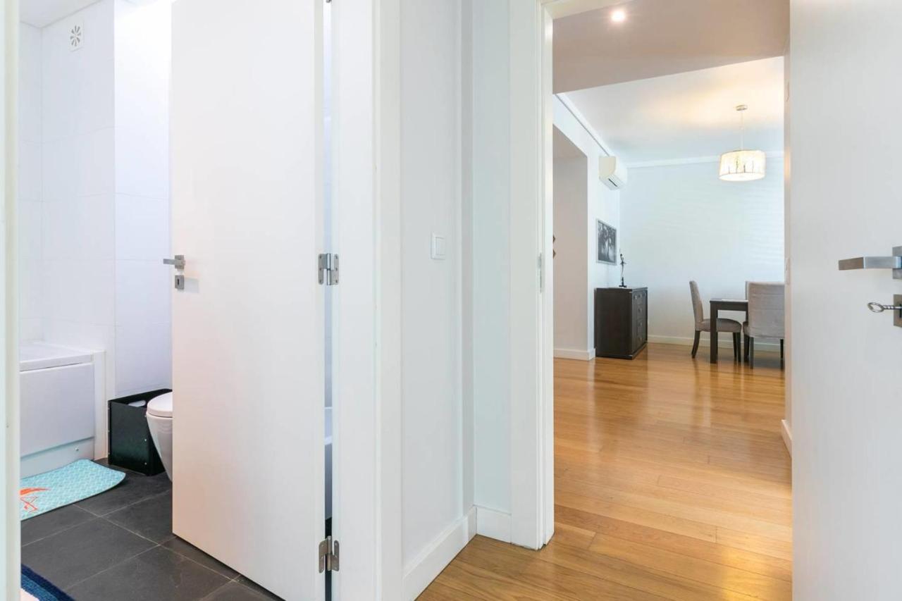 Guestready - Spacious Campolide Family Apt Fits 6 Appartement